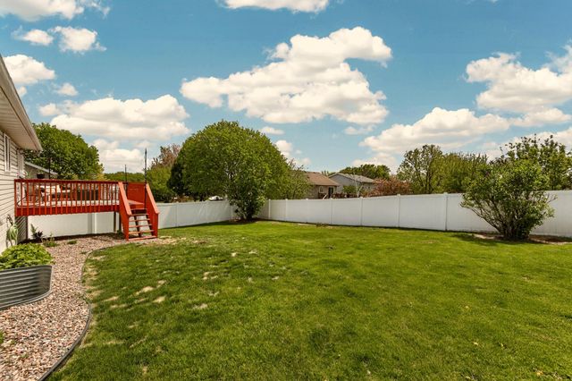 4514 5th Street NW, Rochester, MN 55901