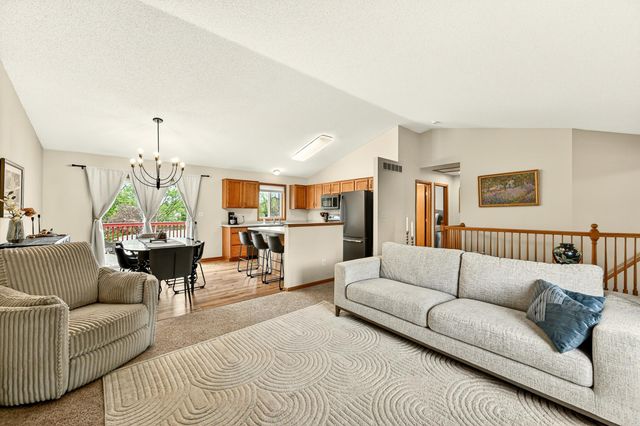 4514 5th Street NW, Rochester, MN 55901
