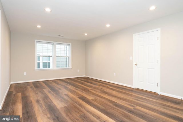 44125 EASTGATE VIEW DR, Chantilly, VA 20152