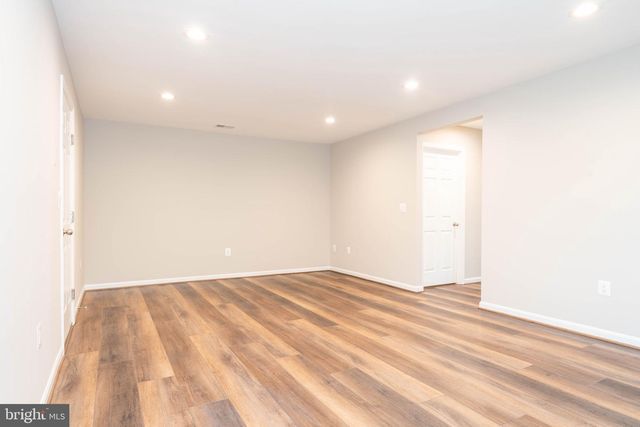 44125 EASTGATE VIEW DR, Chantilly, VA 20152