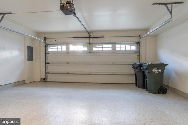 44125 EASTGATE VIEW DR, Chantilly, VA 20152