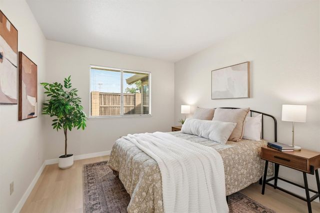 5611 Bolton Way, Rocklin, CA 95677