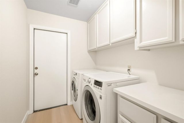 5611 Bolton Way, Rocklin, CA 95677