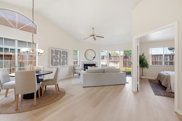 5611 Bolton Way, Rocklin, CA 95677