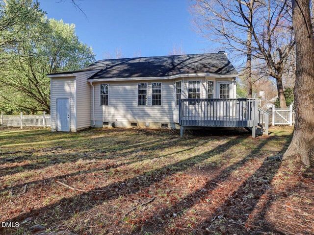 325 Wolfbridge Road, Holly Springs, NC 27540