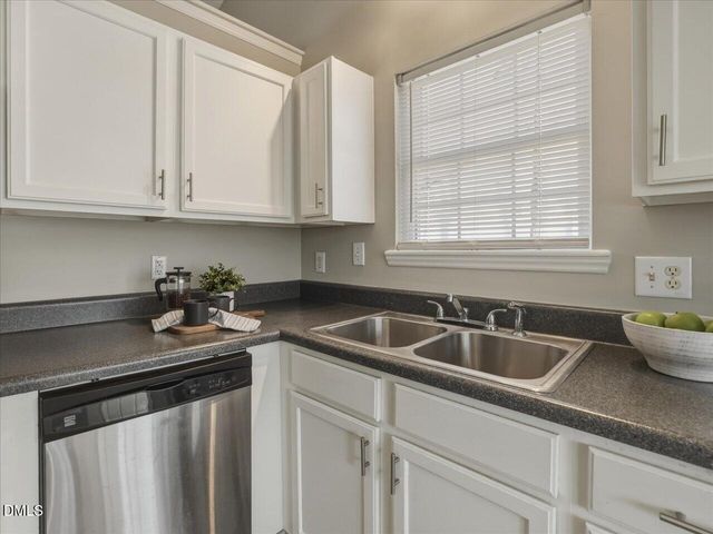 325 Wolfbridge Road, Holly Springs, NC 27540