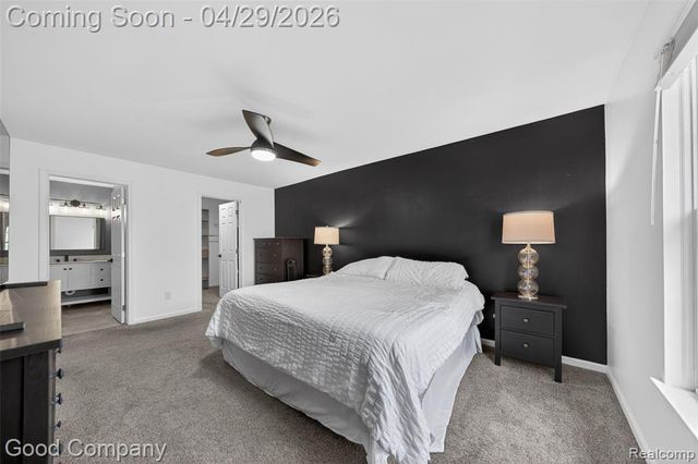 2854 Cottonwood Drive B, Waterford, MI 48328