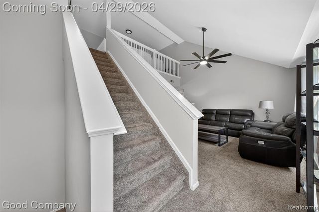 2854 Cottonwood Drive B, Waterford, MI 48328