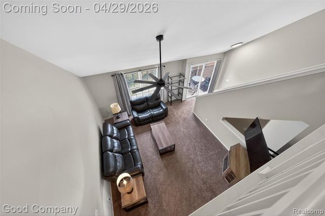 2854 Cottonwood Drive B, Waterford, MI 48328