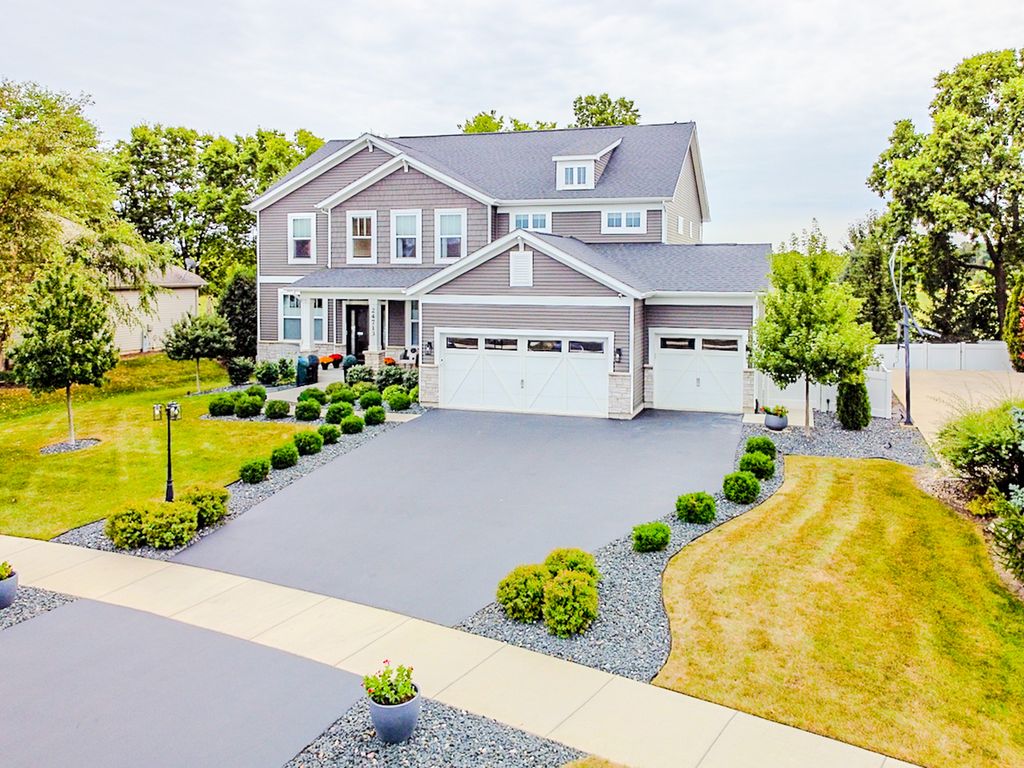 24713 Sleepy Hollow Lane, Plainfield, IL 60586 — exterior