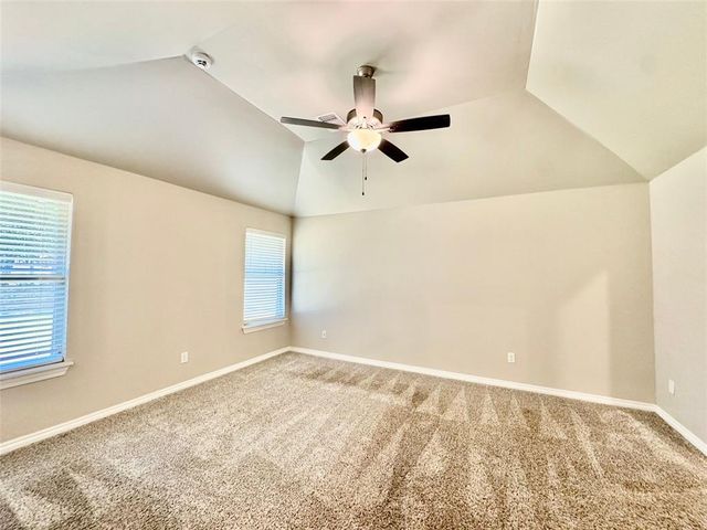 804 E Barajas Terrace, Mustang, OK 73064