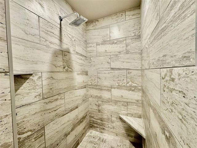 804 E Barajas Terrace, Mustang, OK 73064
