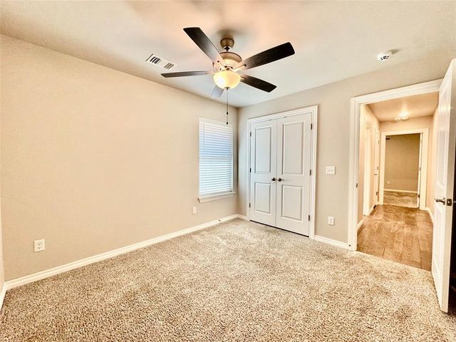 804 E Barajas Terrace, Mustang, OK 73064