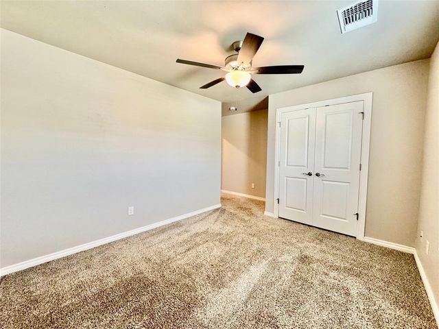 804 E Barajas Terrace, Mustang, OK 73064