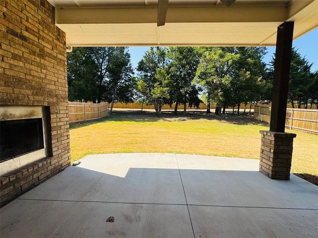 804 E Barajas Terrace, Mustang, OK 73064