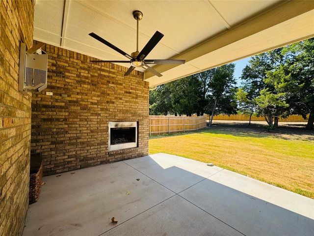 804 E Barajas Terrace, Mustang, OK 73064