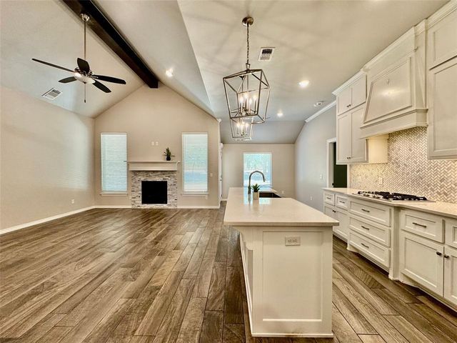 804 E Barajas Terrace, Mustang, OK 73064