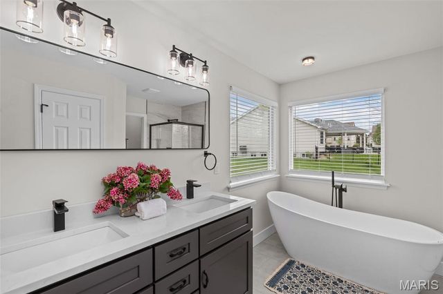 241 Huntsdale Drive, Wentzville, MO 63385
