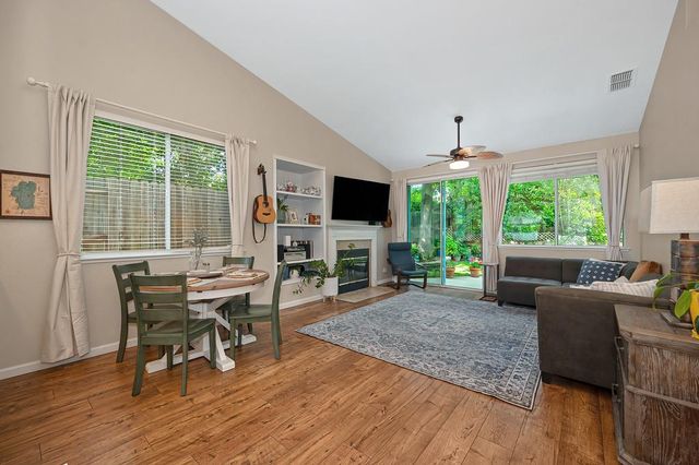 1282 Knopfler Cir, Folsom, CA 95630