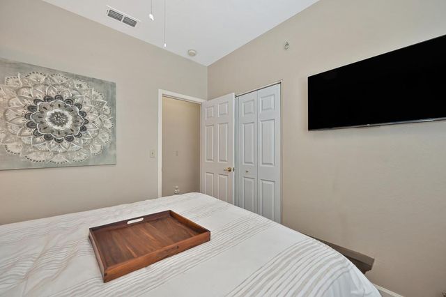 1282 Knopfler Cir, Folsom, CA 95630