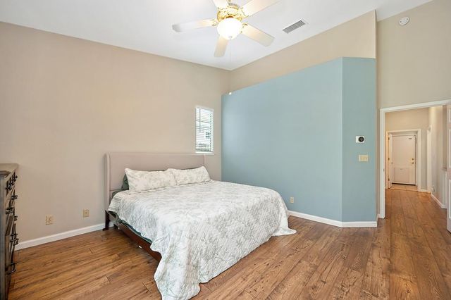 1282 Knopfler Cir, Folsom, CA 95630