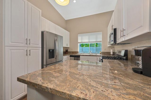 1282 Knopfler Cir, Folsom, CA 95630