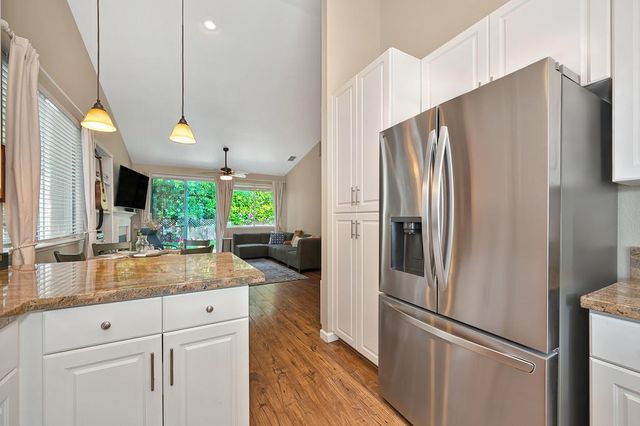 1282 Knopfler Cir, Folsom, CA 95630