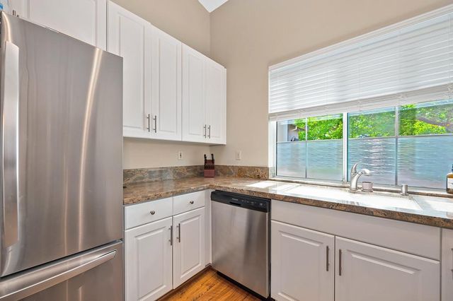 1282 Knopfler Cir, Folsom, CA 95630