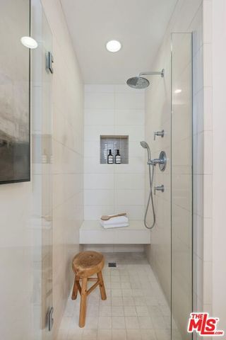 853 21st Street 104, Santa Monica, CA 90403