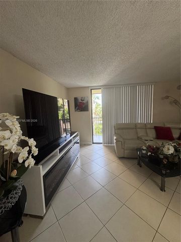 8625 NW 8th St 310, Miami, FL 33126