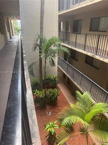 8625 NW 8th St 310, Miami, FL 33126