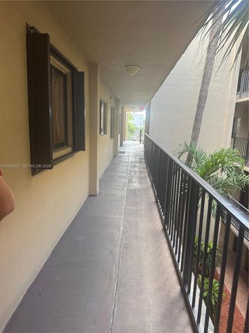 8625 NW 8th St 310, Miami, FL 33126