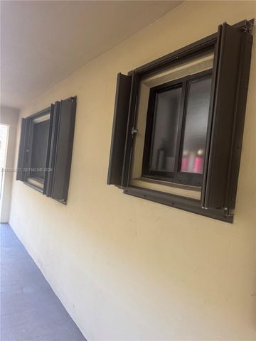 8625 NW 8th St 310, Miami, FL 33126
