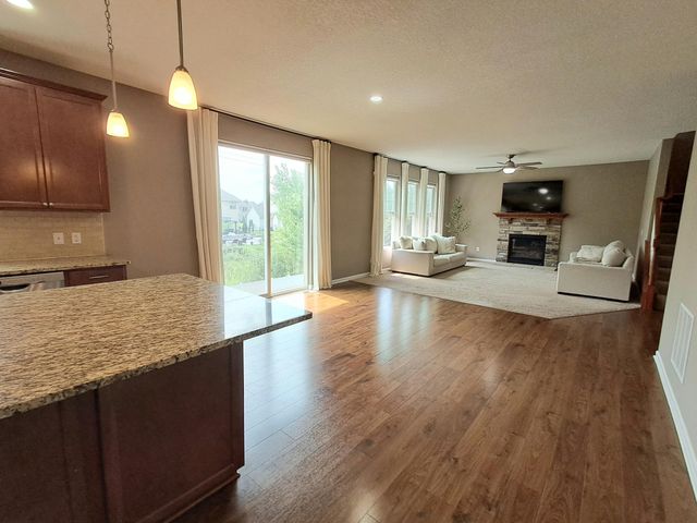 6483 102nd Avenue N, Brooklyn Park, MN 55445