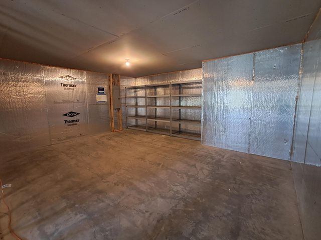 6483 102nd Avenue N, Brooklyn Park, MN 55445