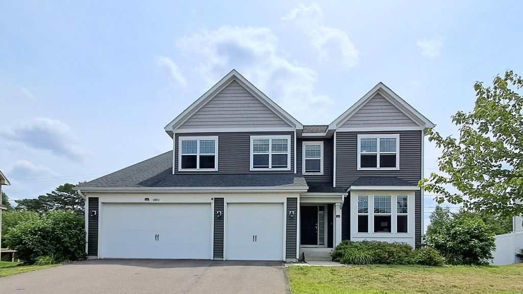 6483 102nd Avenue N, Brooklyn Park, MN 55445