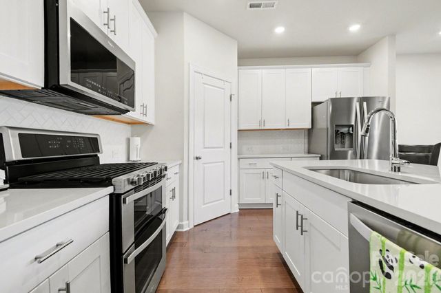 11416 Solstice Way, Huntersville, NC 28078