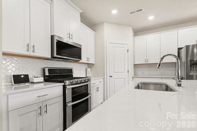 11416 Solstice Way, Huntersville, NC 28078