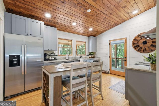 115 Doe Run, Ellijay, GA 30540