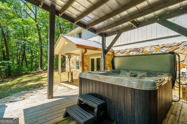 115 Doe Run, Ellijay, GA 30540