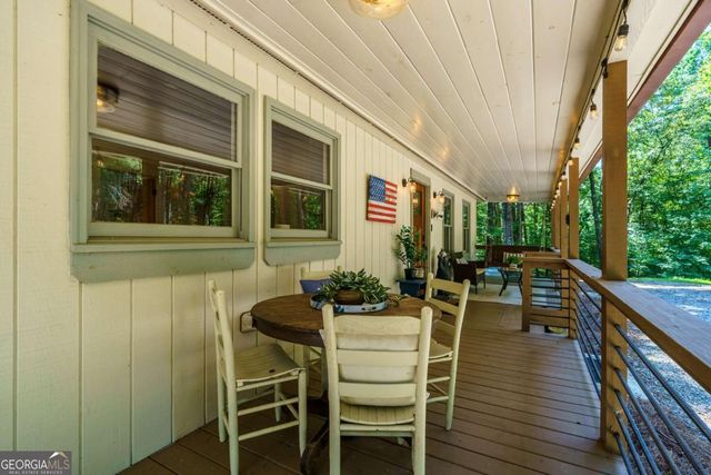 115 Doe Run, Ellijay, GA 30540