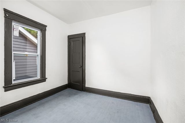6704 Owosso Avenue, Cleveland, OH 44105