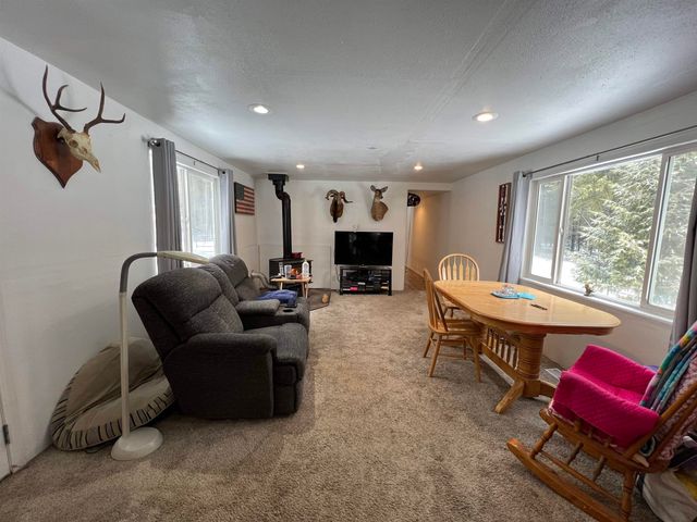 4430 D Springdale Hunters Rd, Springdale, WA 99173