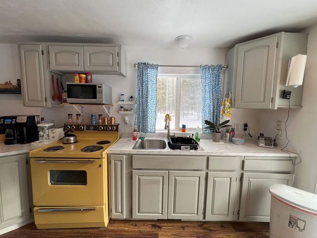 4430 D Springdale Hunters Rd, Springdale, WA 99173