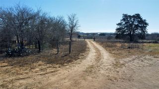 5633 Tenney Creek RD, Luling, TX 78648