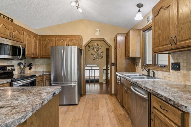 4 Pleasant View Lane, Circle Pines, MN 55014