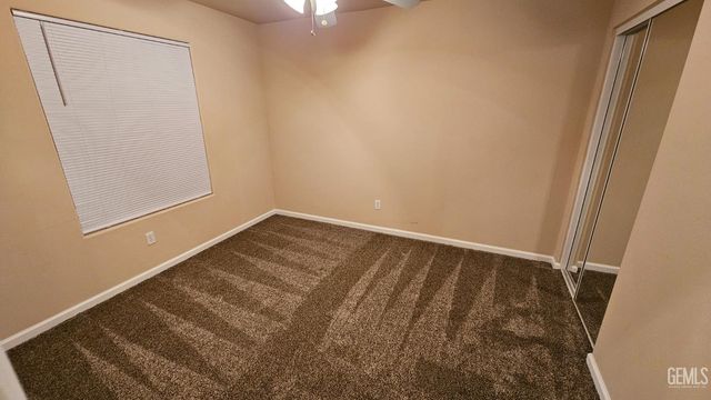 10817 Peach Blossom Avenue, Bakersfield, CA 93312