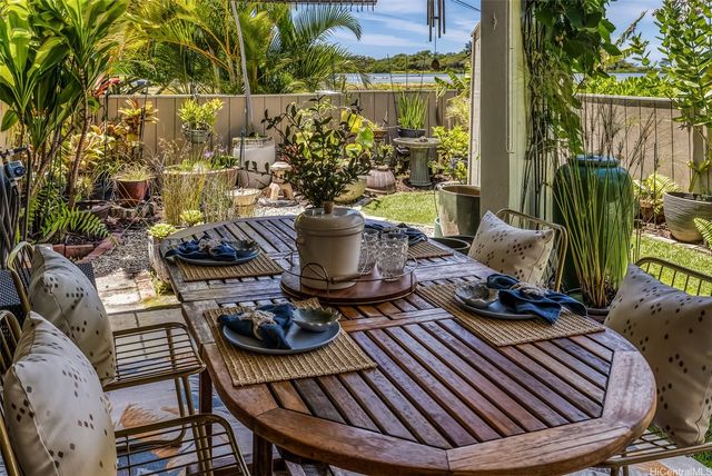 6109-A Summer Street 6109A, Honolulu, HI 96821