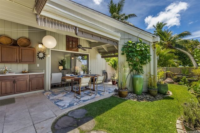 6109-A Summer Street 6109A, Honolulu, HI 96821
