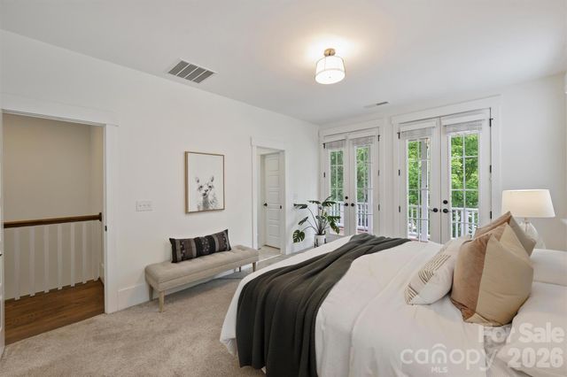 1435 Tippah Park Court, Charlotte, NC 28205